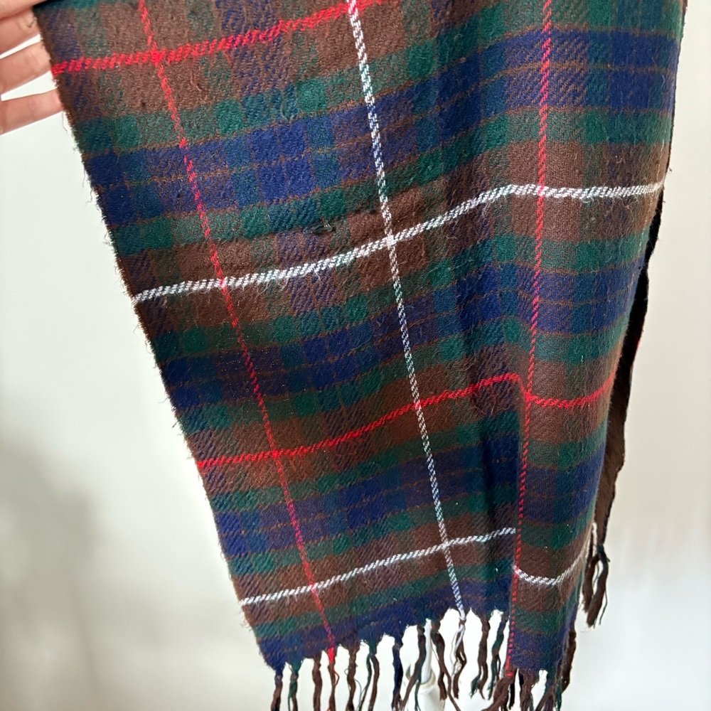 Christian Dior Vintage Acrylic Knit Brown Blue Plaid Fringe Trim Scarf One Size - Picture 12 of 12
